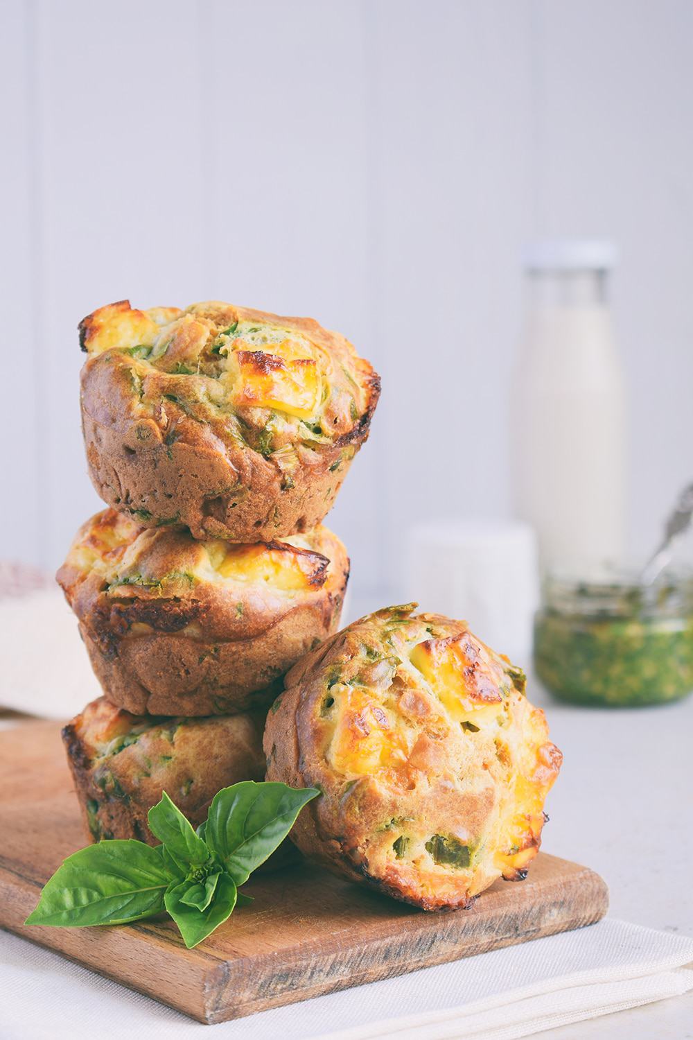 Piquant Cheese and Spinach Muffins